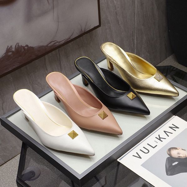 temperament baotou half women wear leather outside with thin heels 2021 summer one foot lazy back air cooling slippers, Black
temperament baotou half women wear leather outside with thin heels 2021 summer one foot lazy back air cooling slippers, Black