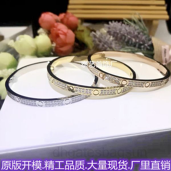 kajia narrow version sky star bracelet female classic love couple screw titanium steel 18k rose gold diamond, Black
kajia narrow version sky star bracelet female classic love couple screw titanium steel 18k rose gold diamond, Black