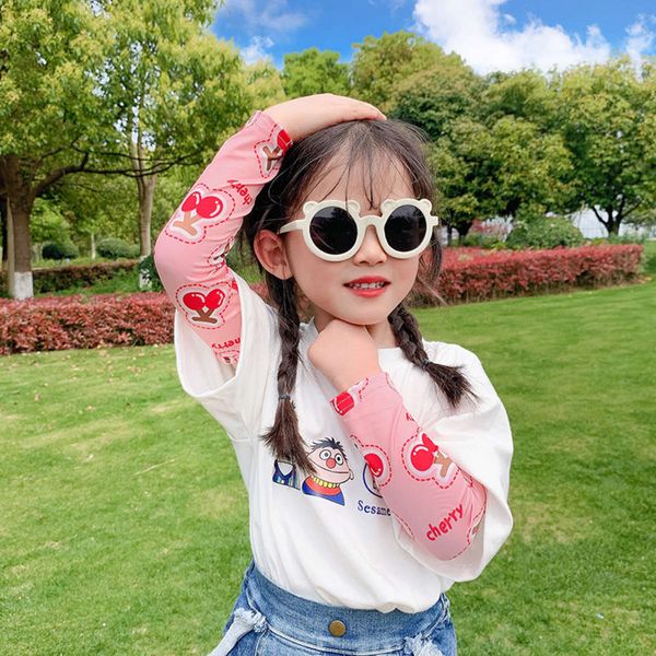 children's ice sleeve summer style boys and girls go out sunscreen arm protection cute cartoon print mengbao silk
children's ice sleeve summer style boys and girls go out sunscreen arm protection cute cartoon print mengbao silk
