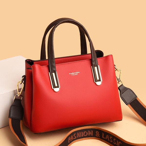 70% factory store 2021 fashion capacity shoulder simple temperament messenger middle-aged mother's handbag
70% factory store 2021 fashion capacity shoulder simple temperament messenger middle-aged mother's handbag