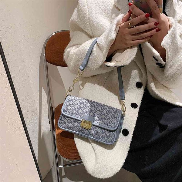 80% off outlet store one shoulder messenger chain small square bag popular new early autumn printed portable sweet beauty armpit factory onl, Black;red
80% off outlet store one shoulder messenger chain small square bag popular new early autumn printed portable sweet beauty armpit factory onl, Black;red