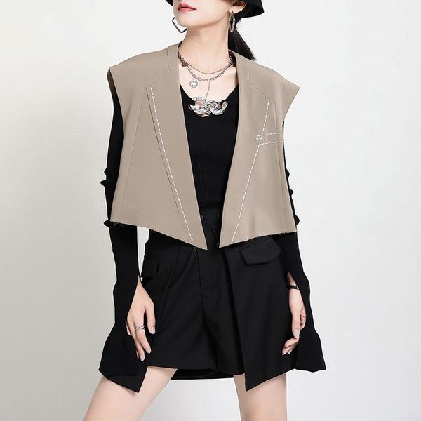 women's vests vest autumn and winter 2021 short version of the waistcoat thin all-match blouse line jacket women, Black;white
women's vests vest autumn and winter 2021 short version of the waistcoat thin all-match blouse line jacket women, Black;white