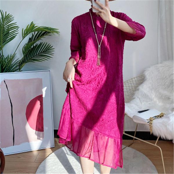 casual dresses 2021 autumn and summer miyake fold heavy embroidery women's dress loose design ruffled large size high neck pleated, Black;gray
casual dresses 2021 autumn and summer miyake fold heavy embroidery women's dress loose design ruffled large size high neck pleated, Black;gray