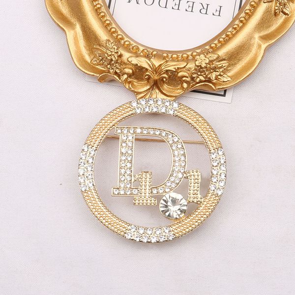 new korean brooch diamond inlaid temperament buckle ins fashion personality anti light suit sweater accessories, Silver
new korean brooch diamond inlaid temperament buckle ins fashion personality anti light suit sweater accessories, Silver