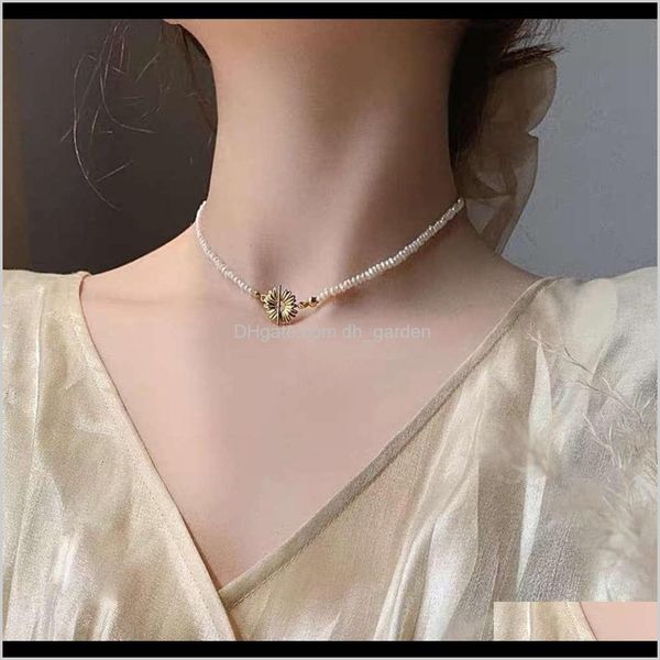 other necklaces & pendants jewelry drop delivery 2021 korean dongdamen womens natural pearl gd daisy collar chain net red ins necklace cool, Silver
other necklaces & pendants jewelry drop delivery 2021 korean dongdamen womens natural pearl gd daisy collar chain net red ins necklace cool, Silver