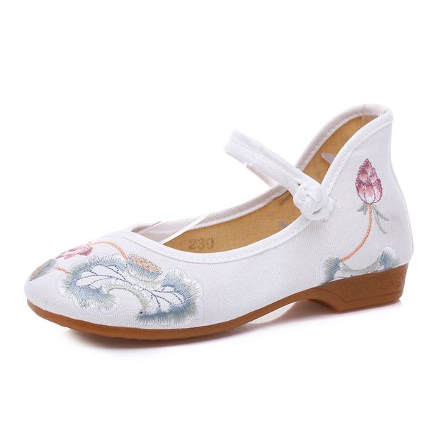 sapatos de pano antigo beijing chins bordado salto baixo mulher apartamentos nico sapato, Black
sapatos de pano antigo beijing chins bordado salto baixo mulher apartamentos nico sapato, Black