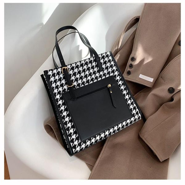 evening bags 2021 tote bag women's large capacity for houndstooth and zebra pattern trending internet celebrity
evening bags 2021 tote bag women's large capacity for houndstooth and zebra pattern trending internet celebrity