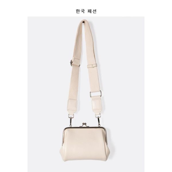 evening bags 2021 women's bag casual fashion one-shoulder slanted a simple retro clip
evening bags 2021 women's bag casual fashion one-shoulder slanted a simple retro clip