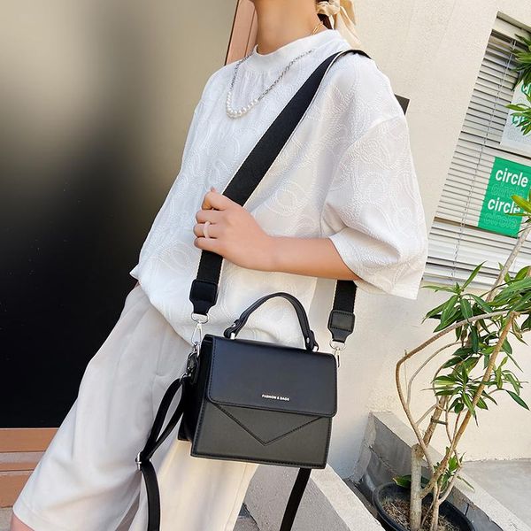 evening bags fashion solid color wide strap handbag women korean designer quality shoulder phone bag casual daily all-match cross body
evening bags fashion solid color wide strap handbag women korean designer quality shoulder phone bag casual daily all-match cross body