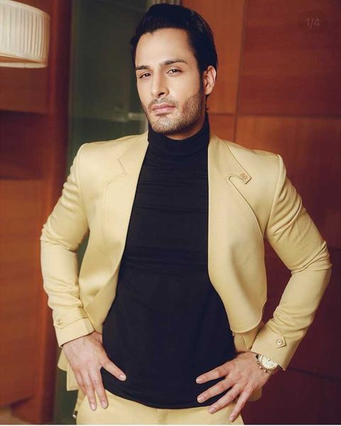 men's suits & blazers 2022 latest irregular lapel gold men costume homme fashion wedding tuxedo terno masculino slim fit blazer 2 pc ja, White;black
men's suits & blazers 2022 latest irregular lapel gold men costume homme fashion wedding tuxedo terno masculino slim fit blazer 2 pc ja, White;black