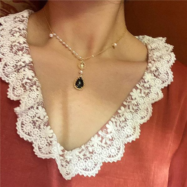 pendant necklaces 2021 metal black water drop crystal for women trendy clavicle chain pendants necklace fashion jewelry y2k 90s gift, Silver
pendant necklaces 2021 metal black water drop crystal for women trendy clavicle chain pendants necklace fashion jewelry y2k 90s gift, Silver