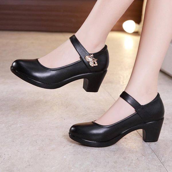 spring comfortable with thick round head middle-aged leather shoes catwalk cheongsam single women dress, Black
spring comfortable with thick round head middle-aged leather shoes catwalk cheongsam single women dress, Black