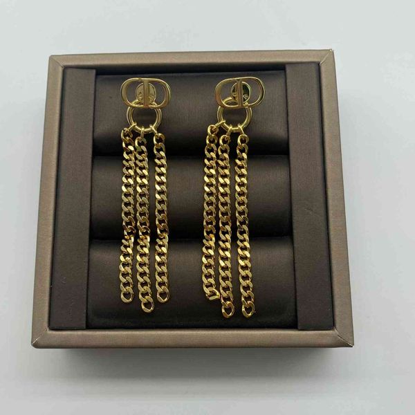 design jewelry home new letter tassel long chain front and back earrings female fashion show thin face, Golden
design jewelry home new letter tassel long chain front and back earrings female fashion show thin face, Golden