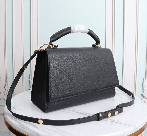 twist shoulder bags totes bag womens handbags women crossbody purses leather clutch backpack wallet wallets
twist shoulder bags totes bag womens handbags women crossbody purses leather clutch backpack wallet wallets