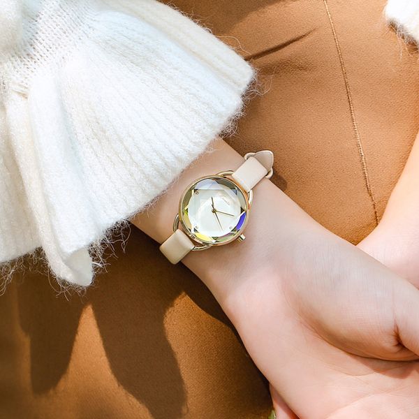 yiwenlin lady wenwensen department quartz small fresh student simple trend belt watch female, Slivery;brown
yiwenlin lady wenwensen department quartz small fresh student simple trend belt watch female, Slivery;brown