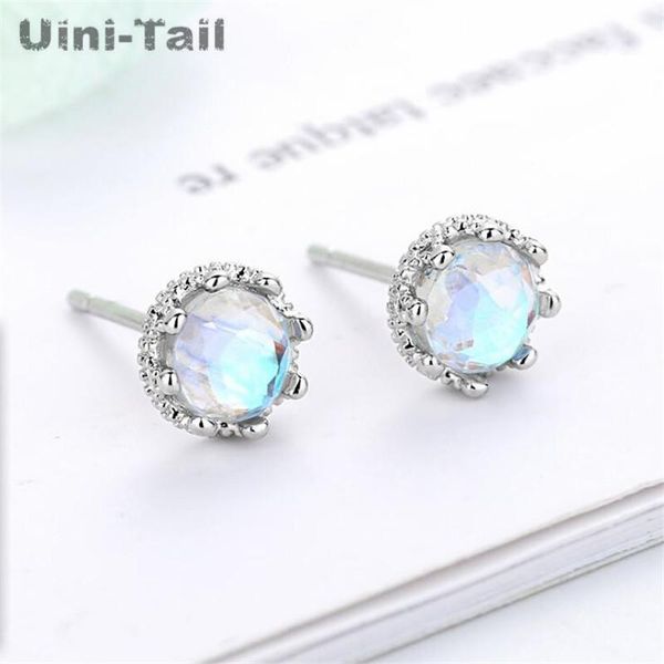 uini-tail 925 sterling silver classic lace crown moonstone earrings romantic temperament niche ed811 stud, Golden;silver
uini-tail 925 sterling silver classic lace crown moonstone earrings romantic temperament niche ed811 stud, Golden;silver