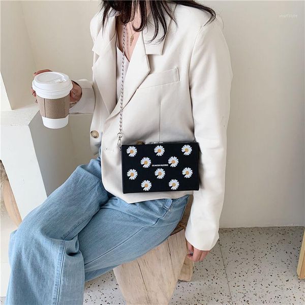 evening bags women pu shoulder bag girls small box shape handbags chain messenger ladies fashion daisy printed square
evening bags women pu shoulder bag girls small box shape handbags chain messenger ladies fashion daisy printed square