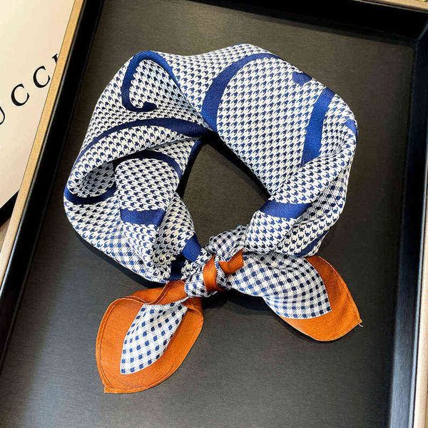 scarves silk women's autumn and winter flower decoration general small square korean printing 100% mulberry silk scarv, Blue;gray
scarves silk women's autumn and winter flower decoration general small square korean printing 100% mulberry silk scarv, Blue;gray