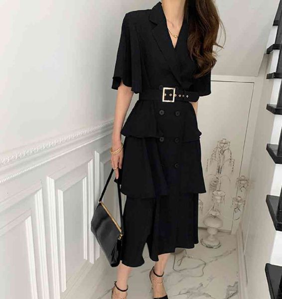 casual dresses women 2021 summer korea chic lady elegant temperament polka dot double-breasted layered ruffled stitching vestido 5, Black;gray
casual dresses women 2021 summer korea chic lady elegant temperament polka dot double-breasted layered ruffled stitching vestido 5, Black;gray