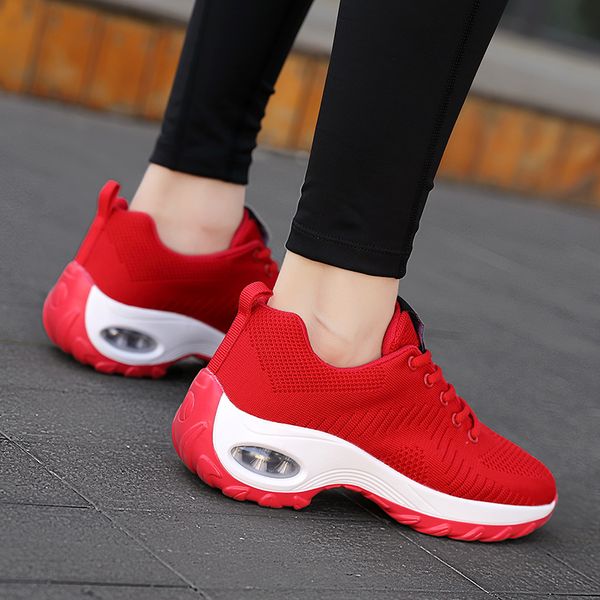 wholesale 2021 men womens sports running shoes knit mesh breathable court purple red outdoor sneakers eur 35-42 wy28-t1810
wholesale 2021 men womens sports running shoes knit mesh breathable court purple red outdoor sneakers eur 35-42 wy28-t1810
