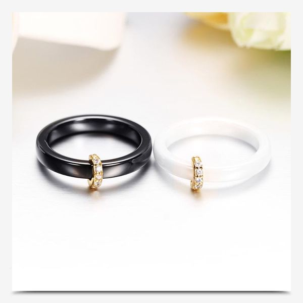 cluster rings 2021 sale fine jewelry 2 colors crystal from swarovskis ceramic micro inlaid zircon semicircular gold ring fit lovers, Golden;silver
cluster rings 2021 sale fine jewelry 2 colors crystal from swarovskis ceramic micro inlaid zircon semicircular gold ring fit lovers, Golden;silver