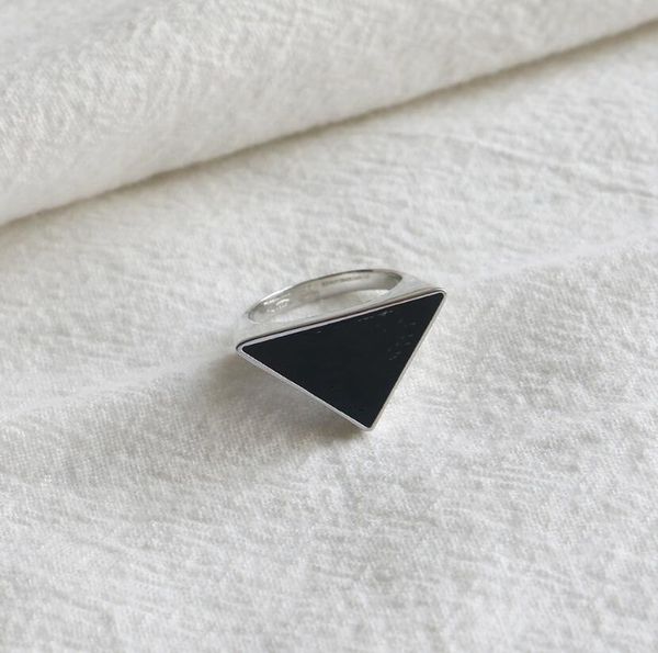 2021 european and american triangle letter ring personality temperament accessories fast delivery, Silver
2021 european and american triangle letter ring personality temperament accessories fast delivery, Silver