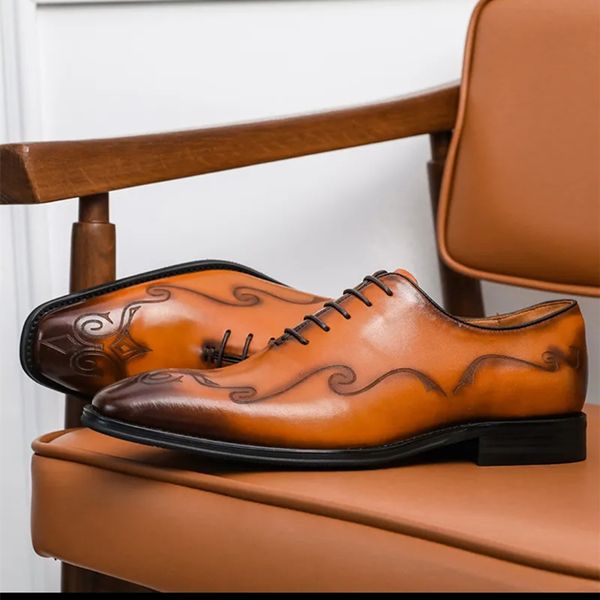 2021men's shoes business dress luxurious men kaws loafers high grade hand customized breathable british trend color polished bridegroom, Red;white
2021men's shoes business dress luxurious men kaws loafers high grade hand customized breathable british trend color polished bridegroom, Red;white