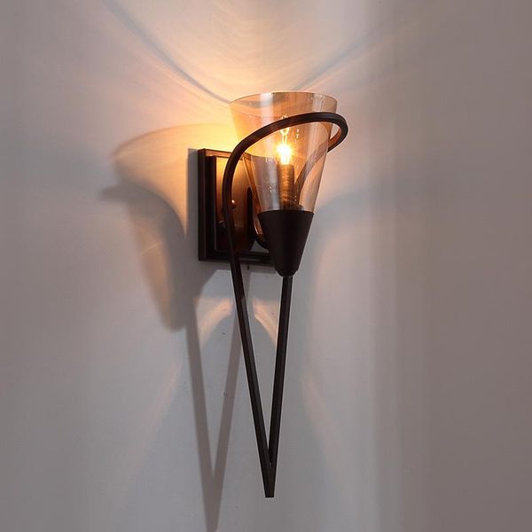 wall lamp american style living room background study bedroom bedside decoration european retro garden corridor light
wall lamp american style living room background study bedroom bedside decoration european retro garden corridor light