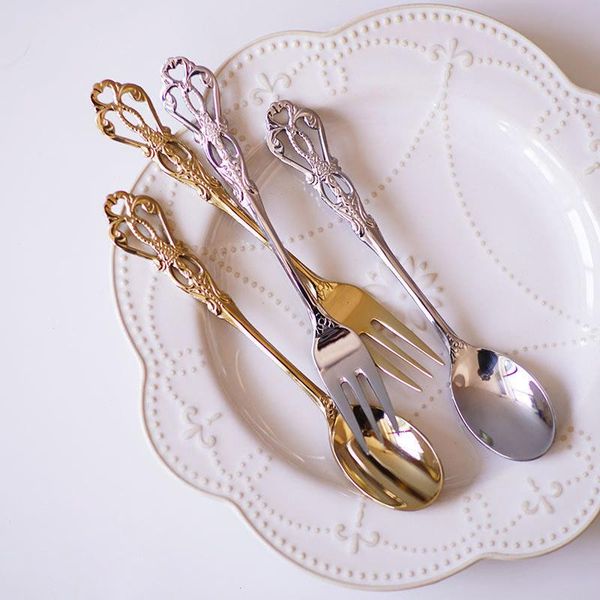 forks european retro style golden silver spoon fruit fork stainless steel dessert specialty spoons coffee stiring teaspoon kitchenware 
forks european retro style golden silver spoon fruit fork stainless steel dessert specialty spoons coffee stiring teaspoon kitchenware