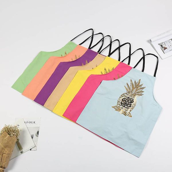 aprons 1 pcs cleaning bronzing pineapple pattern portable sleeveless prevent water oil adjustable apron kitchen accessories
aprons 1 pcs cleaning bronzing pineapple pattern portable sleeveless prevent water oil adjustable apron kitchen accessories