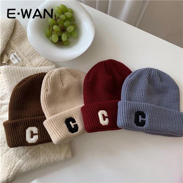 berets 2021 autumn and winter korean version of the wild casual c letter woolen hat for men women couples warm knitted cold, Blue;gray
berets 2021 autumn and winter korean version of the wild casual c letter woolen hat for men women couples warm knitted cold, Blue;gray