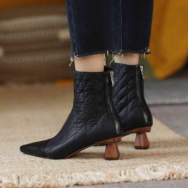 dress shoes chelsea boots women real leather high heel short pointed toe thick heels ankle autumn winter black ndgm
dress shoes chelsea boots women real leather high heel short pointed toe thick heels ankle autumn winter black ndgm
