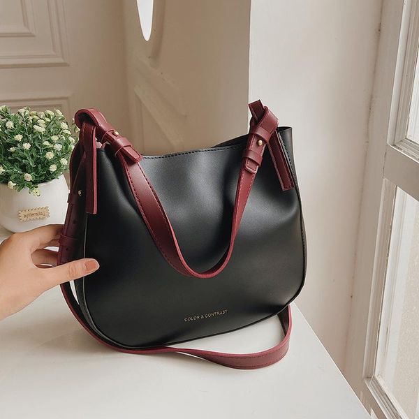 evening bags large-capacity bag handbags 2021 fashion wild one-shoulder messenger advanced sense autumn and winter portable bucket
evening bags large-capacity bag handbags 2021 fashion wild one-shoulder messenger advanced sense autumn and winter portable bucket
