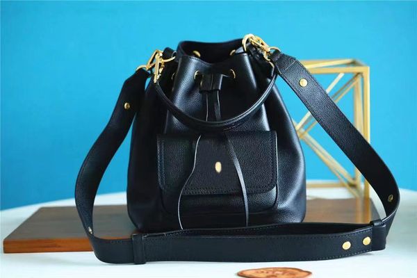 10a luxury brand drawstring m57687 lockme bucket bag cross-body fashion women leather shoulder bags lady tote chain handbags purse messenger
10a luxury brand drawstring m57687 lockme bucket bag cross-body fashion women leather shoulder bags lady tote chain handbags purse messenger