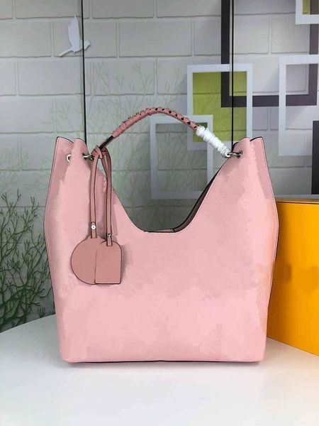 m53188 made in real leather clutch purse handbag bag woman bag shoulder bag serial number insid
m53188 made in real leather clutch purse handbag bag woman bag shoulder bag serial number insid