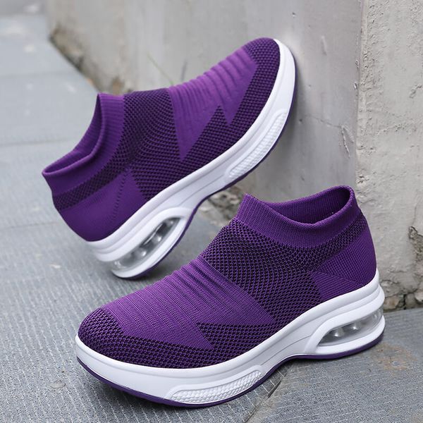 wholesale 2021 mens women sports running shoes mesh breathable sock runners purple pink outdoor sneakers size 36-45 wy32-a12
wholesale 2021 mens women sports running shoes mesh breathable sock runners purple pink outdoor sneakers size 36-45 wy32-a12