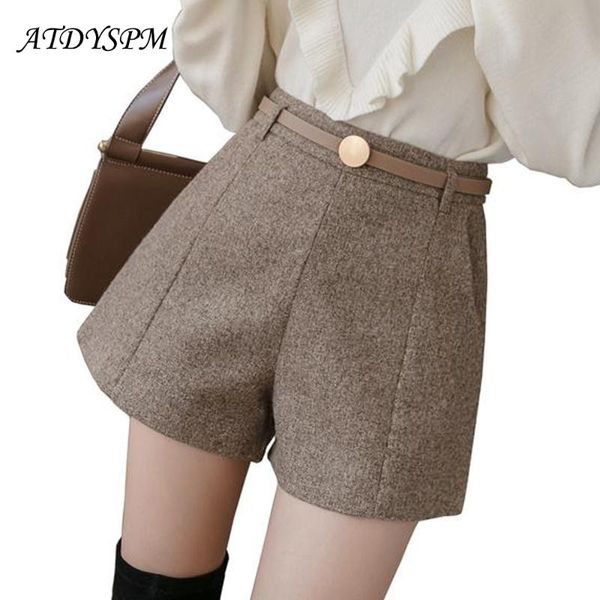 women's shorts woolen for women 2021 atumn winter office short booty casual loose wide leg feminino, White;black
women's shorts woolen for women 2021 atumn winter office short booty casual loose wide leg feminino, White;black
