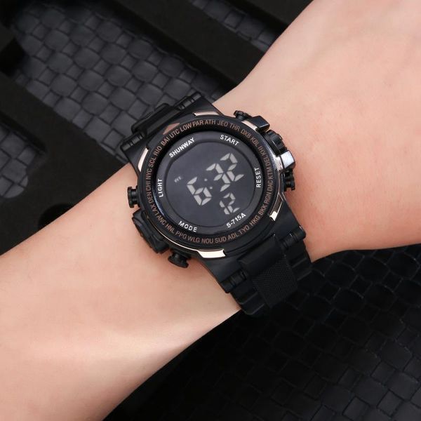 wristwatches 2021 fashion men's military sports watch luxury led digital waterproof brand men and women outdoor clock, Slivery;brown
wristwatches 2021 fashion men's military sports watch luxury led digital waterproof brand men and women outdoor clock, Slivery;brown