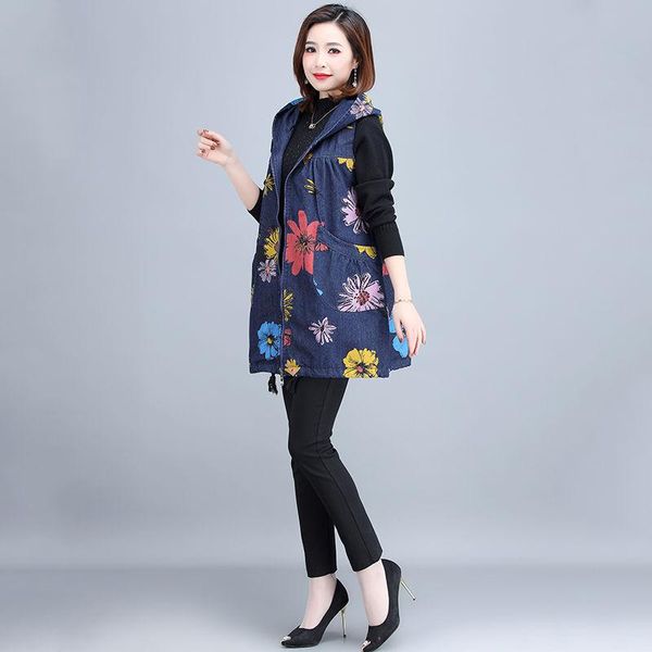 women's vests 2021 spring autumn middle-aged and elderly denim vest mothers waistcoat hooded sleeveless casual jacket outerwear h35, Black;white
women's vests 2021 spring autumn middle-aged and elderly denim vest mothers waistcoat hooded sleeveless casual jacket outerwear h35, Black;white