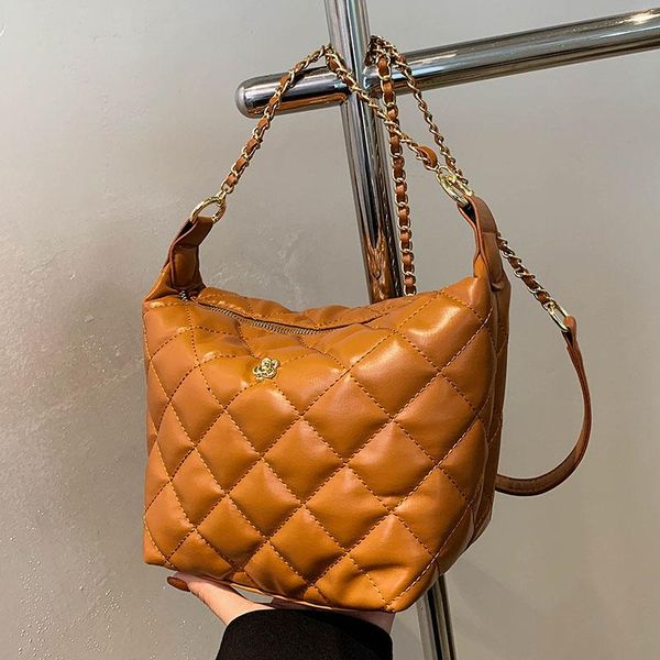 evening bags solid color lattice bucket pu leather crossbody for women 2021 fashion winter shoulder purses and handbags
evening bags solid color lattice bucket pu leather crossbody for women 2021 fashion winter shoulder purses and handbags