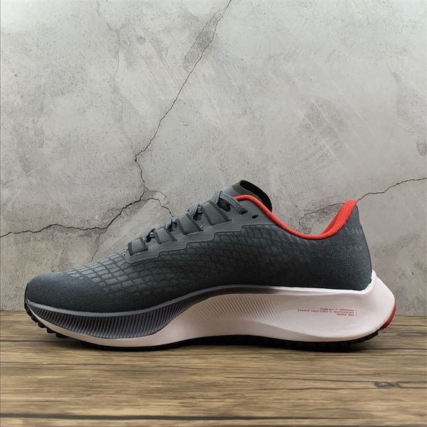 mens zoom pegasus running shoes dark gray zoomx jogging marathon designer sneakers size eu40-44
mens zoom pegasus running shoes dark gray zoomx jogging marathon designer sneakers size eu40-44