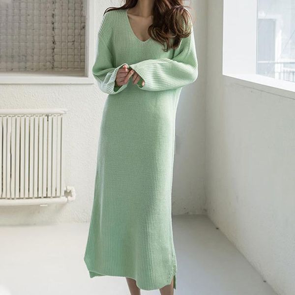 casual dresses oversized sweater dress women knitted coat side split loose v neck vestido feminino 2021, Black;gray
casual dresses oversized sweater dress women knitted coat side split loose v neck vestido feminino 2021, Black;gray