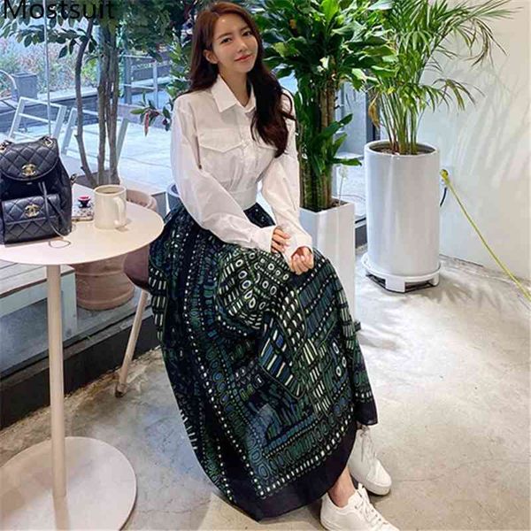 fashion korean two piece skirt sets women white short shirt + printed a-line pleated long suits outfits elegant casual set 210518
fashion korean two piece skirt sets women white short shirt + printed a-line pleated long suits outfits elegant casual set 210518