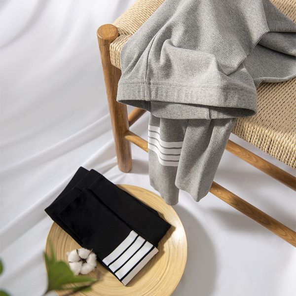 yiwu new spring and winter threaded black leggings women wear thin tight grey high waist nine point autumn pants
yiwu new spring and winter threaded black leggings women wear thin tight grey high waist nine point autumn pants