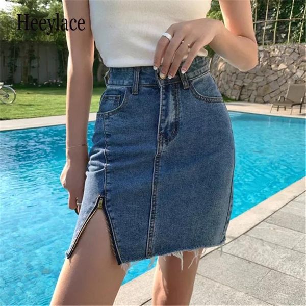 skirts 2021 summer women's denim chic high slim waist zipper side split mini length ladies a-line female, Black
skirts 2021 summer women's denim chic high slim waist zipper side split mini length ladies a-line female, Black