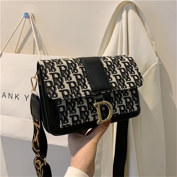 factory store shop net red single room small new spring and autumn women's bag fashion foreign style letter texture personalized messen
factory store shop net red single room small new spring and autumn women's bag fashion foreign style letter texture personalized messen