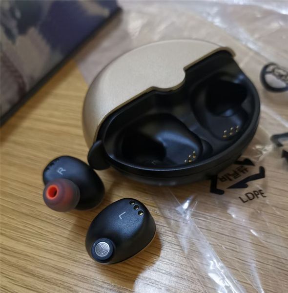 c330 tws truly wireless in-ear headphone earphone bluetooth available for tables pc mobile phone
c330 tws truly wireless in-ear headphone earphone bluetooth available for tables pc mobile phone