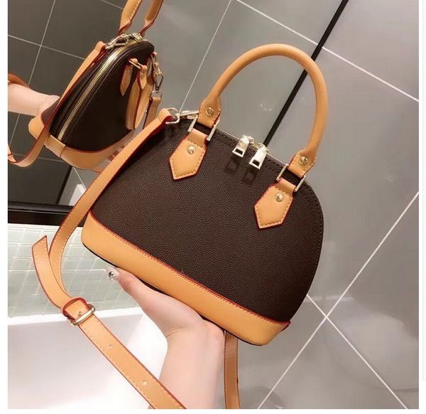 brown flower color classic women's alm bag shell bags portable single shoulder messenger tote versatile casual crossbody size 25cm 32cm
brown flower color classic women's alm bag shell bags portable single shoulder messenger tote versatile casual crossbody size 25cm 32cm