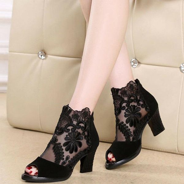 spring summer women's large size gauze high heel shoes lace patchwork thick fishmouth peep toe zip sandals plus, Black
spring summer women's large size gauze high heel shoes lace patchwork thick fishmouth peep toe zip sandals plus, Black