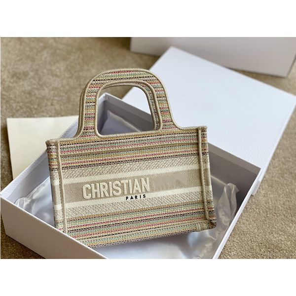 2021 high version jacquard full body embroidery d mini shopping bag luxuryss designerss yw
2021 high version jacquard full body embroidery d mini shopping bag luxuryss designerss yw